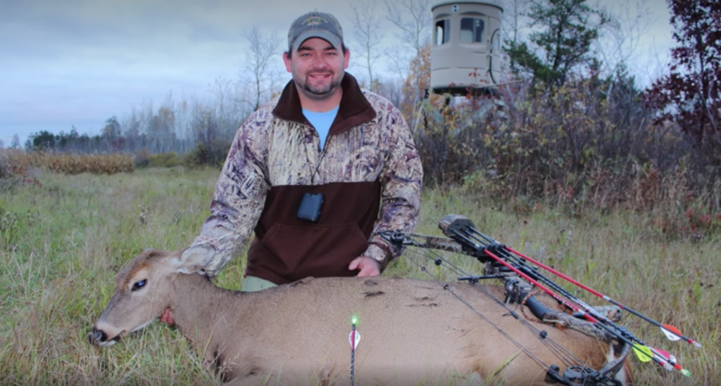 Video Minnesota Deer Hunting in October Mahoney Outdoors